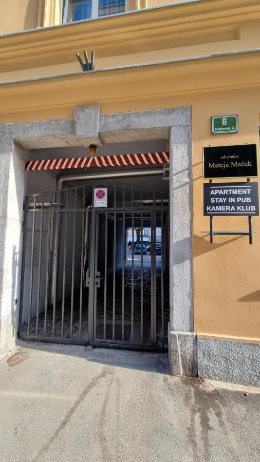 Stay In Pub Kamera Klub Apatment-City Center Любляна Екстер'єр фото