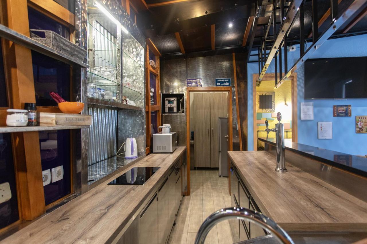 Stay In Pub Kamera Klub Apatment-City Center Любляна Екстер'єр фото