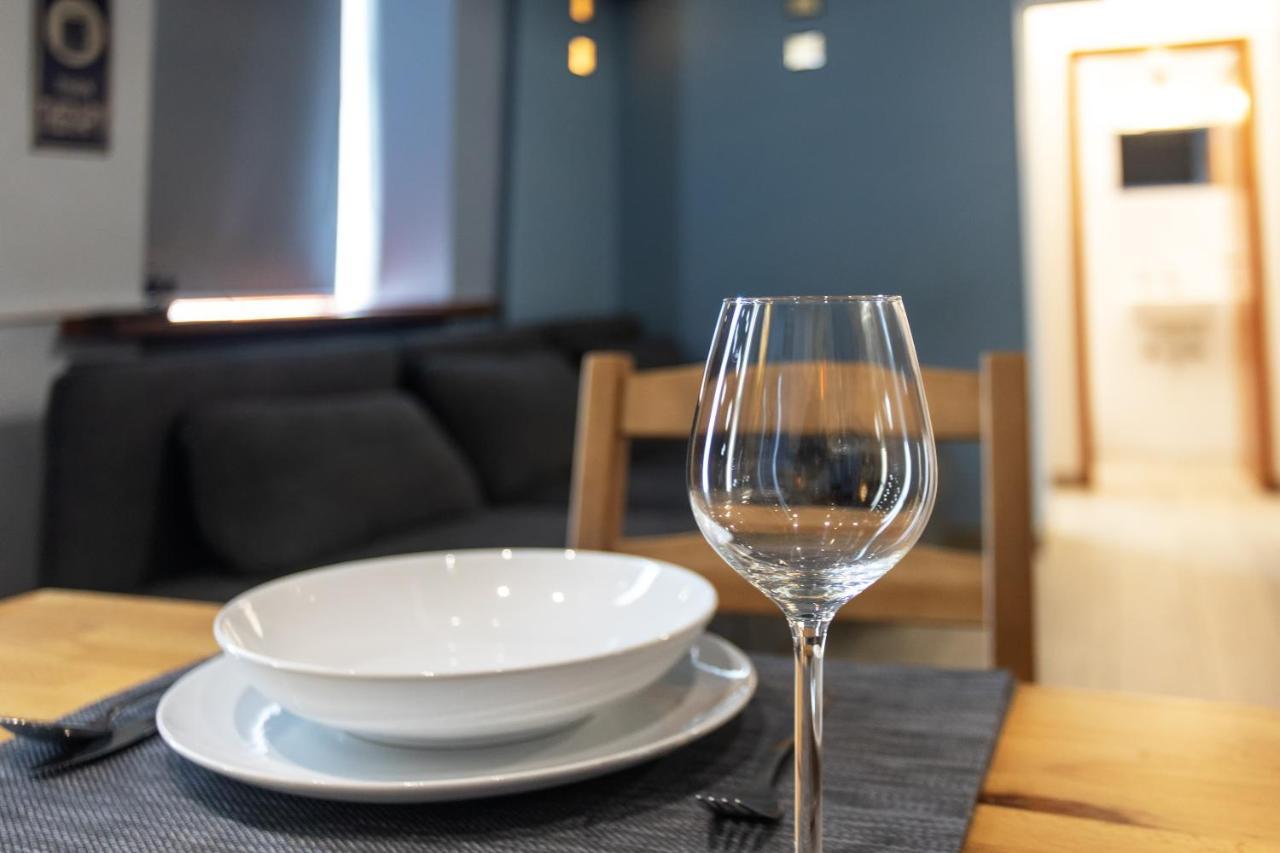 Stay In Pub Kamera Klub Apatment-City Center Любляна Екстер'єр фото